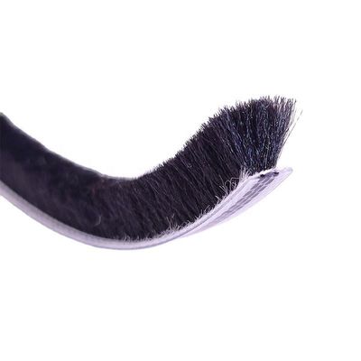 Auminium deuren en ramen Silicone basis Geen verwerping Aluminium schuifdeur Venster Weer strook Borstel afdichting voor 50000 meter