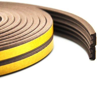 Gepersonaliseerde D-vorm zelfklevend rubberen afdichting deur raam weerstrook voor appartement geluidsisolatie