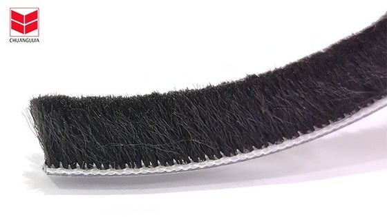 Auminium deuren en ramen Silicone basis Geen verwerping Aluminium schuifdeur Venster Weer strook Borstel afdichting voor 50000 meter