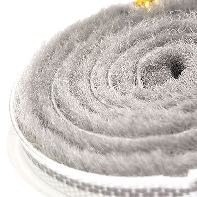 Moderne designstijl CLJ Vinnige winddichte stofdichte mohairborstel met kunststof weerstrip en 3-25mm stapelhoogte