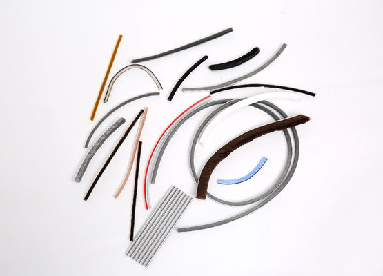 Door- en venstertoebehoren stofdichte stapel weerstrook met 3M-klevend vensterstrookborstel in ZWART/GRIJ/BROWN/WIT/ANDER