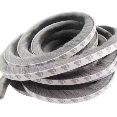 100% PP zelfklevende pille weerstrook voor aluminium ramen Duurzaam en gemakkelijk te installeren in ZWART/GRIJ/BROWN/WIT/ANDER