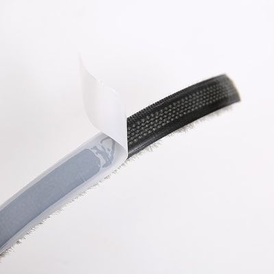 Waterdicht, stofdicht, extrusief, achterstaande stapel, weerstrook voor venster en deur, perfect voor zowel residentiële als commerciële gebruik.