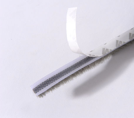 Zelfklevende wolstapel Weersnoer voor schuifdeur Venster Winddicht en stofdicht ISO9001 2008 Gecertificeerd Aanpasbaar