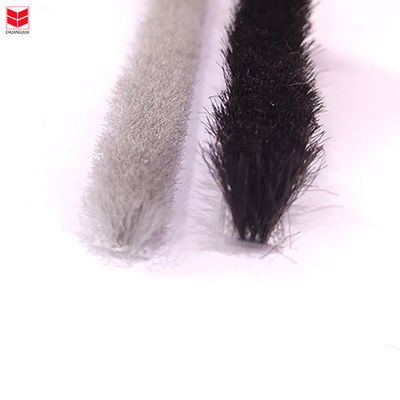 Modern Design 100% PP Multicolor Dikke Borstel Weer Pile Seal Strips voor elke grootte Moderne stijl