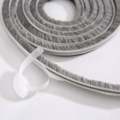 Zelfklevende wolstapel Weerstrook met moderne ontwerp stijl Claim je gratis monster