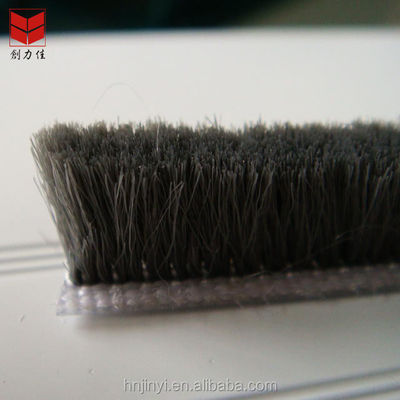 100% PP 3p Grijz Zwart Venster En Deur Silicium Waterdichte Stapel Plastic Weerstrook 3-50mm Breedte 3-25mm Stapelhoogte