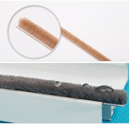 Professionele deur- en raamverzegelingsborstel Rubber weerstrook met zelfklevend materiaal